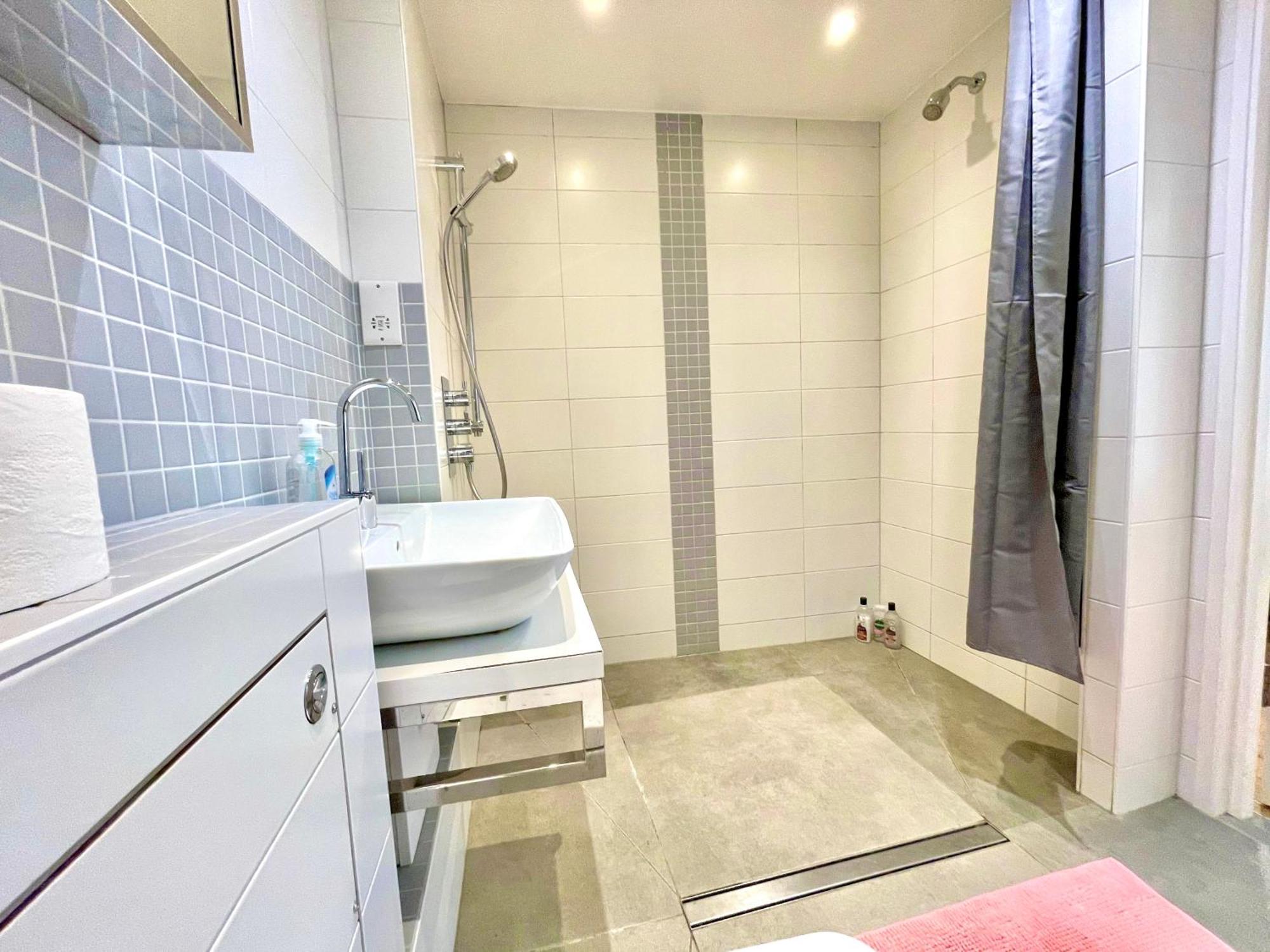Appartement Spacious 3-bedroom Flat In Holloway With Unique Patio With Free Wi-fi